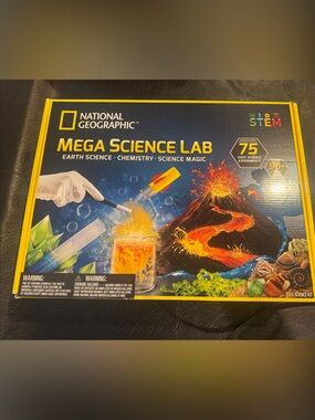National Geographic Mega Science Lab — Yellow and Blue STEM Kit - Brand New